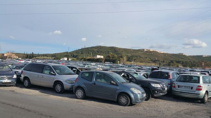 Aperçu des activités de la casse automobile BERARD située à VELAUX (13880)